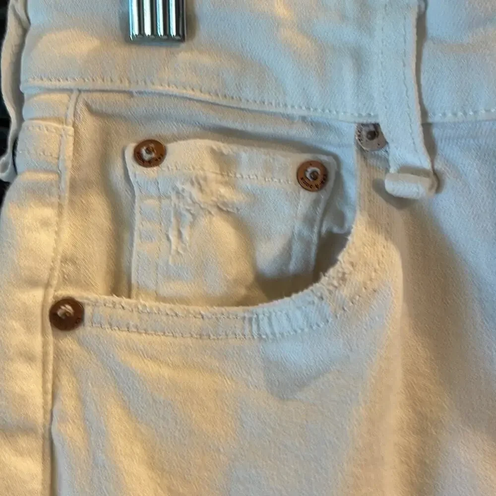 Levi’s New distressed - Rag & Bone ankle flare Summer white- high rise 28. Nina